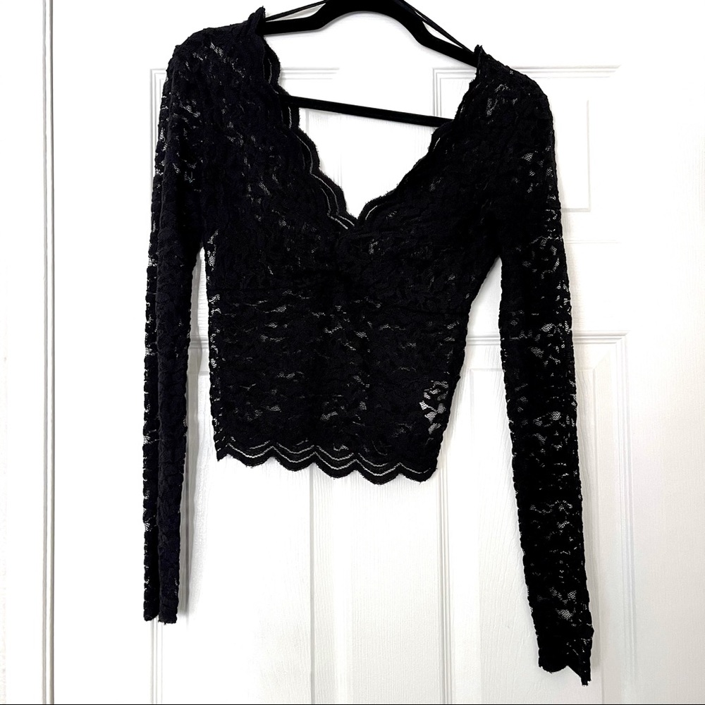 Zara long sleeve lace top size 2